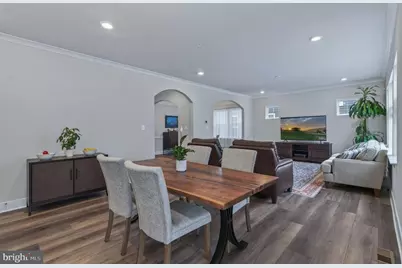 1004 Village Green Way, Brunswick, MD 21716 - Photo 25