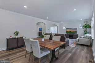 1004 Village Green Way, Brunswick, MD 21716 - Photo 25
