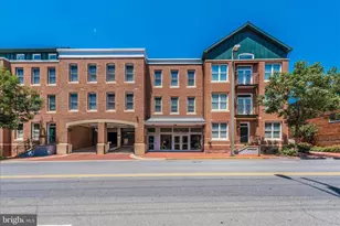 35 E All Saints St, Frederick, MD 21701 - Photo 3