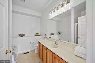 1002 Eastbourne Ct, Frederick, MD 21702 - Photo 11