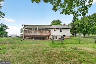5601 Woodville Rd, Mount Airy, MD 21771 - Photo 9