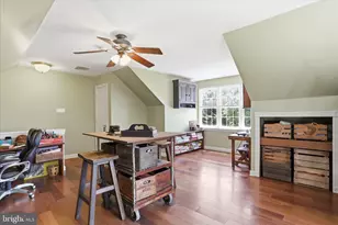11206 Yardley Pl, Ijamsville, MD 21754 - Photo 23