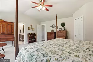 11206 Yardley Pl, Ijamsville, MD 21754 - Photo 35