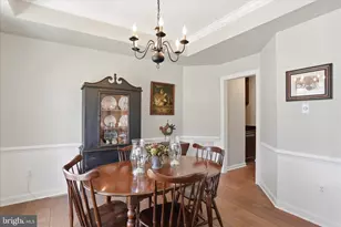 11206 Yardley Pl, Ijamsville, MD 21754 - Photo 3