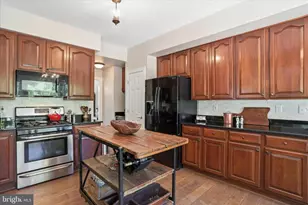 11206 Yardley Pl, Ijamsville, MD 21754 - Photo 11