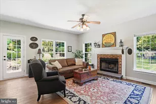 11206 Yardley Pl, Ijamsville, MD 21754 - Photo 19