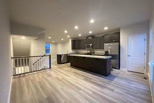 1659 Magundy St, Frederick, MD 21701 - Photo 3