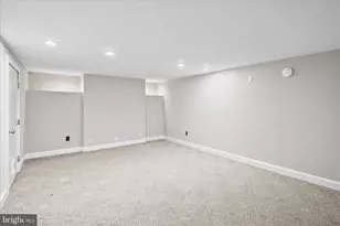 218 N Delaware Ave, Brunswick, MD 21716 - Photo 35