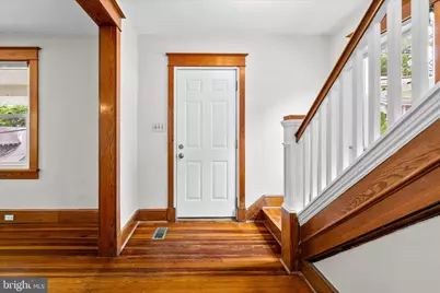218 N Delaware Avenue, Brunswick, MD 21716 - Photo 9