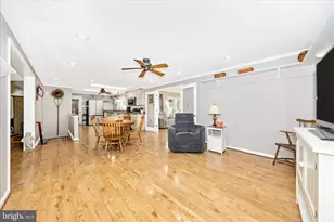 5910 Lawrence Ct, Adamstown, MD 21710 - Photo 9