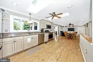 5910 Lawrence Ct, Adamstown, MD 21710 - Photo 13