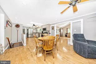 5910 Lawrence Ct, Adamstown, MD 21710 - Photo 7