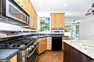803 Apache Ct, Frederick, MD 21701 - Photo 11