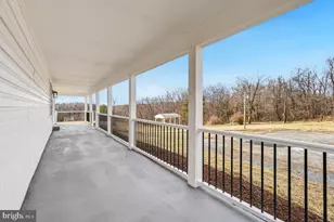 5717 Shaw Dr, Frederick, MD 21704 - Photo 3