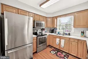 2094 E Greenleaf Dr, Frederick, MD 21702 - Photo 13