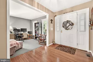 2094 E Greenleaf Dr, Frederick, MD 21702 - Photo 5