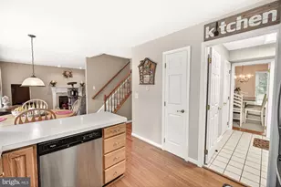 2094 E Greenleaf Dr, Frederick, MD 21702 - Photo 15