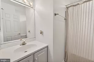2094 E Greenleaf Dr, Frederick, MD 21702 - Photo 21
