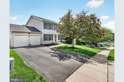 2094 E Greenleaf Drive, Frederick, MD 21702 - Photo 3