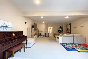 9661 Atterbury Ln, Frederick, MD 21704 - Photo 5
