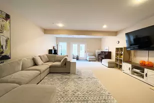 9661 Atterbury Ln, Frederick, MD 21704 - Photo 3