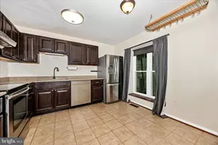 1667 Colonial Way, Frederick, MD 21702 - Photo 9