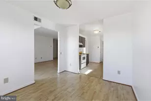 1403 Key Pkwy, Frederick, MD 21702 - Photo 7