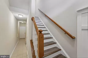 1874 Monocacy View Cir, Frederick, MD 21701 - Photo 7