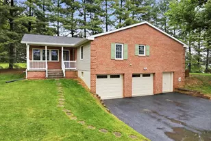 5622 Glen Hill Ct, Jefferson, MD 21755 - Photo 3