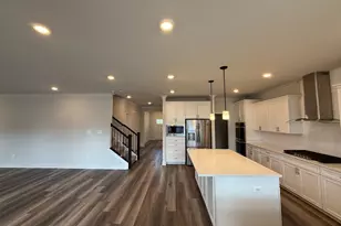 1407 Pinkerton St, Brunswick, MD 21716 - Photo 5