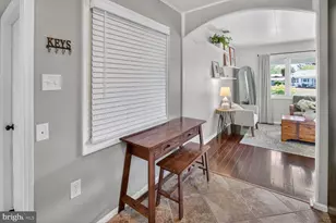 613 Charles St, Frederick, MD 21701 - Photo 7