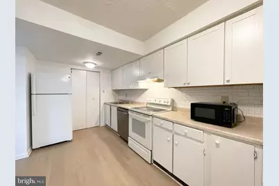 7197 Cimarron Court, Frederick, MD 21703 - Photo 7