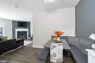 5806 Shadbush Ct, Frederick, MD 21703 - Photo 9