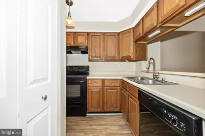 813 Stratford Way #J, Frederick, MD 21701 - Photo 11