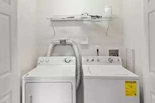 9002 McPherson St, Frederick, MD 21704 - Photo 11