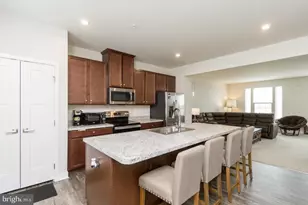 10605 Brewerton Ln, New Market, MD 21774 - Photo 5