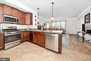 6032 Forum Sq, Frederick, MD 21703 - Photo 9