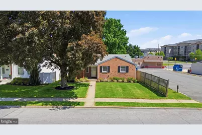 17 E Thirteenth Street, Frederick, MD 21701 - Photo 3