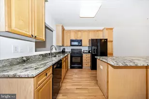 9410 Singleton Pl, Frederick, MD 21704 - Photo 17