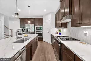 6915 Mandalong Wy, New Market, MD 21774 - Photo 27