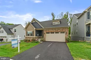 6967 Mandalong Wy, New Market, MD 21774 - Photo 3