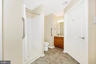 5601 Avonshire Pl, Frederick, MD 21703 - Photo 35