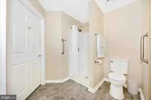 5601 Avonshire Pl, Frederick, MD 21703 - Photo 33
