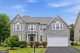 419 Mohican Dr, Frederick, MD 21701 - Photo 1