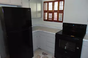 909 Oak St, Frederick, MD 21703 - Photo 13