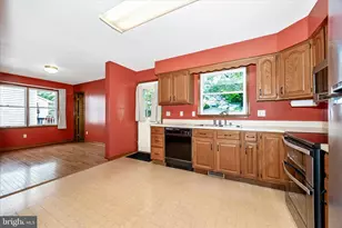 205 E G St, Brunswick, MD 21716 - Photo 15