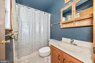 205 E G St, Brunswick, MD 21716 - Photo 17