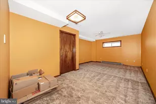 205 E G St, Brunswick, MD 21716 - Photo 31