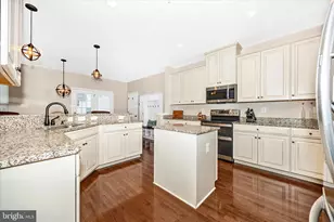 4700 Puller Dr, Jefferson, MD 21755 - Photo 3