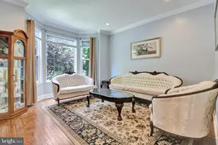 9678 Royal Crest Cir, Frederick, MD 21704 - Photo 13